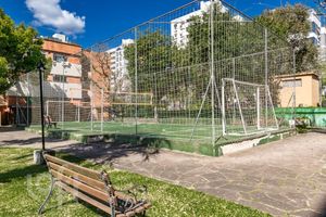 Image 28 - 307583