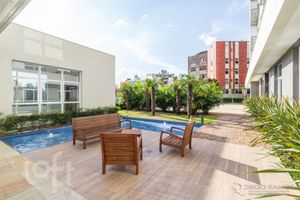 Image 30 - 307609