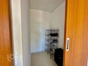 Image 6 - 307764