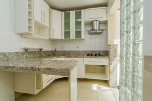 Image 13 - 307833