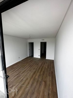 Image 15 - 307842