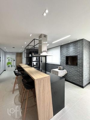 Image 12 - 307940