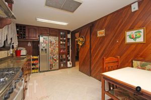 Image 41 - 308056