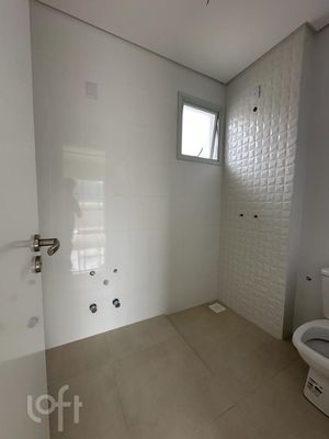 Image 13 - 308083