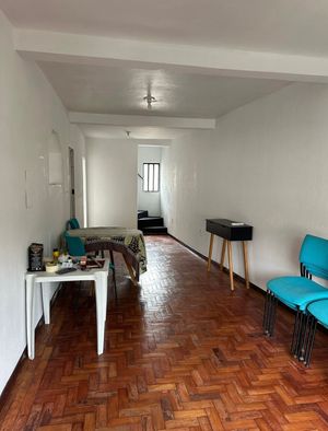Image 22 - 308107