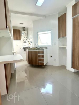 Image 11 - 308170
