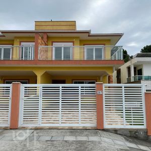 Image 27 - 308205
