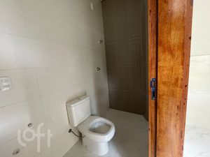 Image 23 - 308205