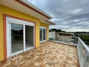 Image 35 - 308205