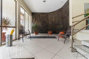 Image 1 - 308216