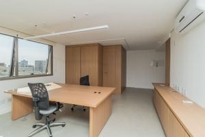 Image 3 - 308219