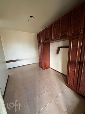 Image 3 - 308245