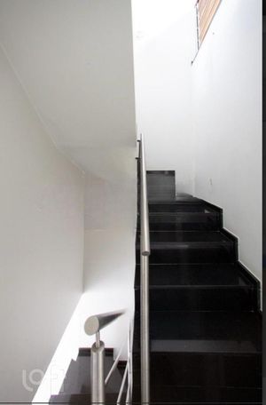 Image 4 - 308321
