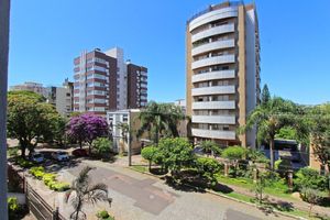 Image 9 - 308322