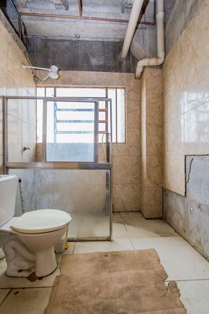 Image 19 - 308413