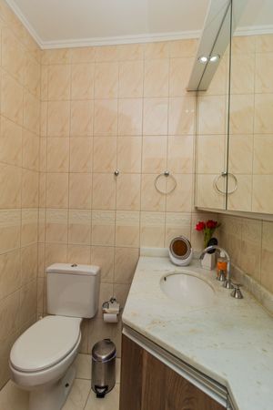 Image 15 - 308425