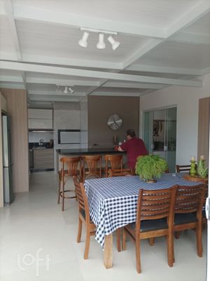 Image 11 - 308442