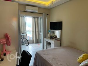 Image 15 - 308443