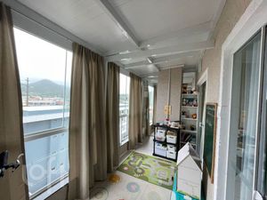 Image 13 - 308443