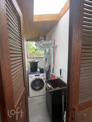 Image 11 - 308448