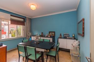 Image 12 - 308455