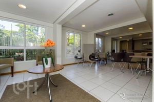 Image 32 - 308502