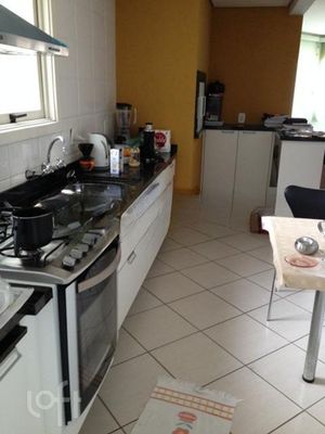 Image 4 - 308521