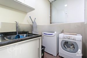 Image 32 - 308641