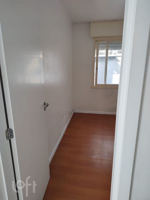 Image 19 - 308656