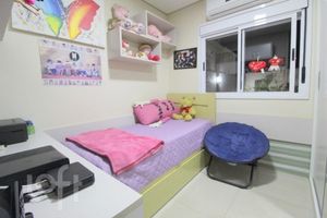 Image 9 - 308711