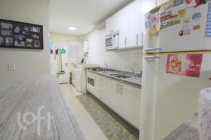 Image 6 - 308711
