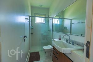 Image 31 - 308771