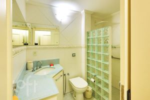 Image 19 - 308783