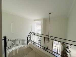 Image 8 - 308783