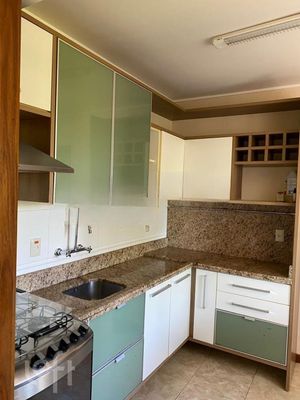 Image 5 - 308936