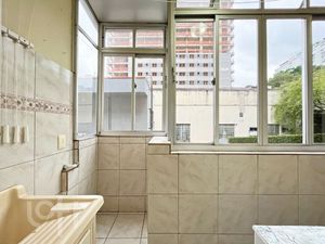 Image 19 - 308992
