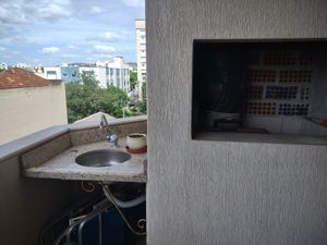Image 8 - 309007