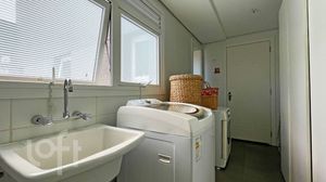 Image 25 - 309146