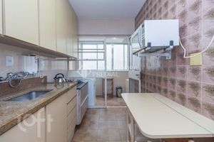 Image 7 - 309323