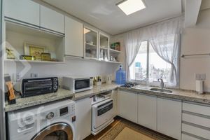 Image 21 - 309591