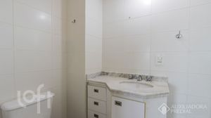 Image 17 - 309891