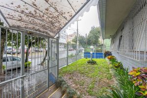 Image 29 - 309911