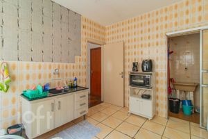 Image 21 - 309993