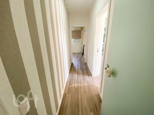 Image 7 - 310071
