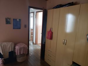 Image 8 - 310120