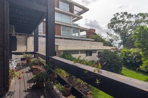 Image 9 - 310176
