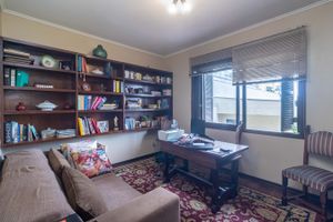 Image 11 - 310176