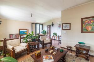 Image 18 - 310176