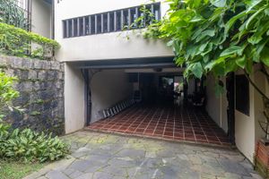 Image 37 - 310176