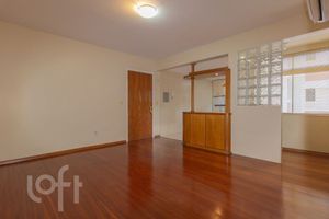 Image 38 - 310206
